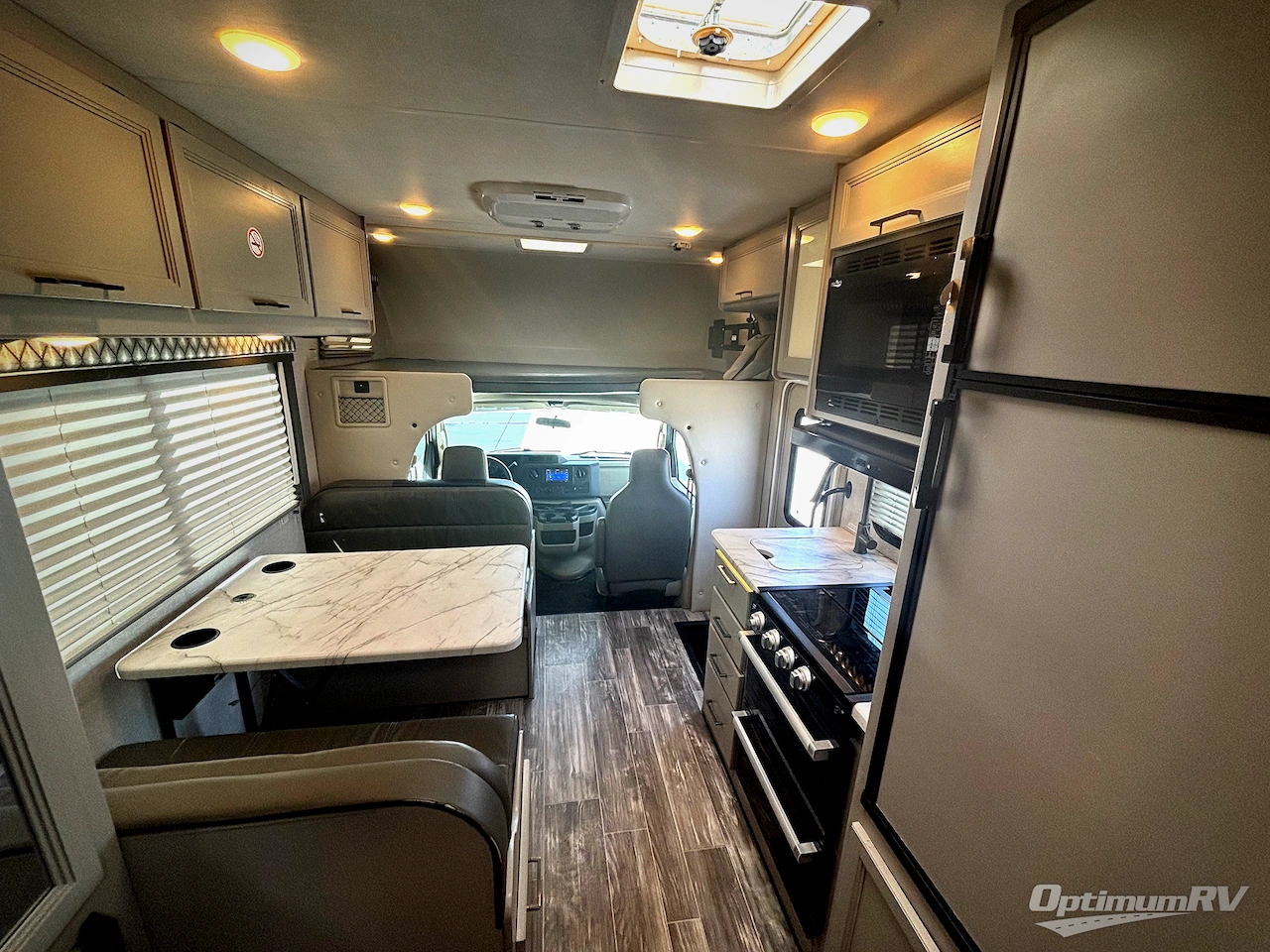 2024 Thor Four Winds 22E Photo 4
