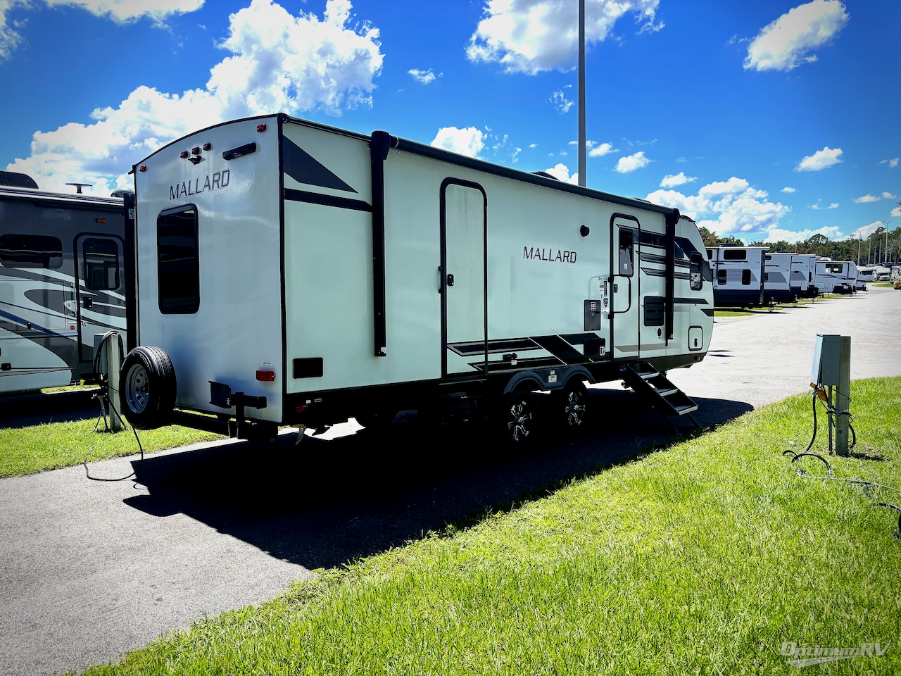 2023 Heartland Mallard 267FK Photo 2