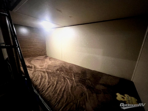 2019 Grand Design Solitude S-Class 3740BH RV Photo 4