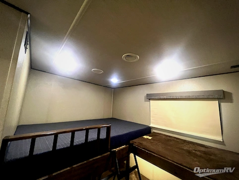 2019 Grand Design Solitude S-Class 3740BH RV Photo 4