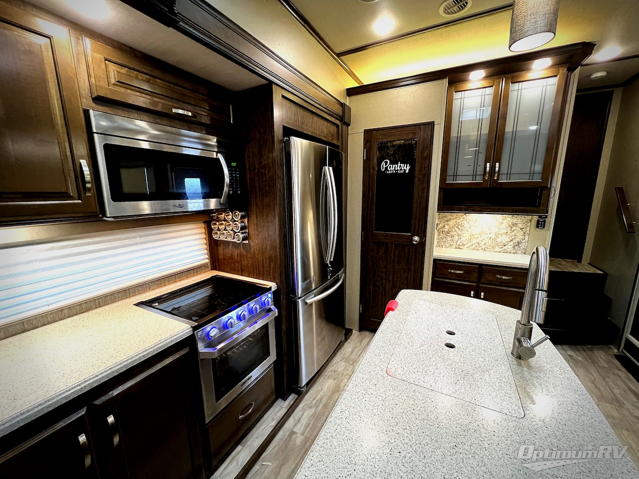 2019 Grand Design Solitude S-Class 3740BH Photo 11