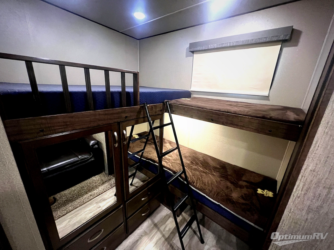 2019 Grand Design Solitude S-Class 3740BH Photo 35