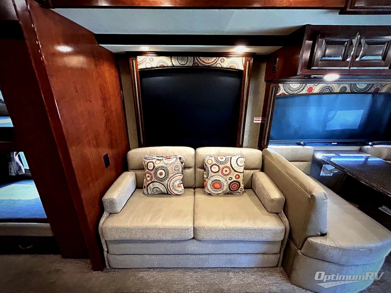 2018 Fleetwood Pace Arrow LXE 38N Photo 13