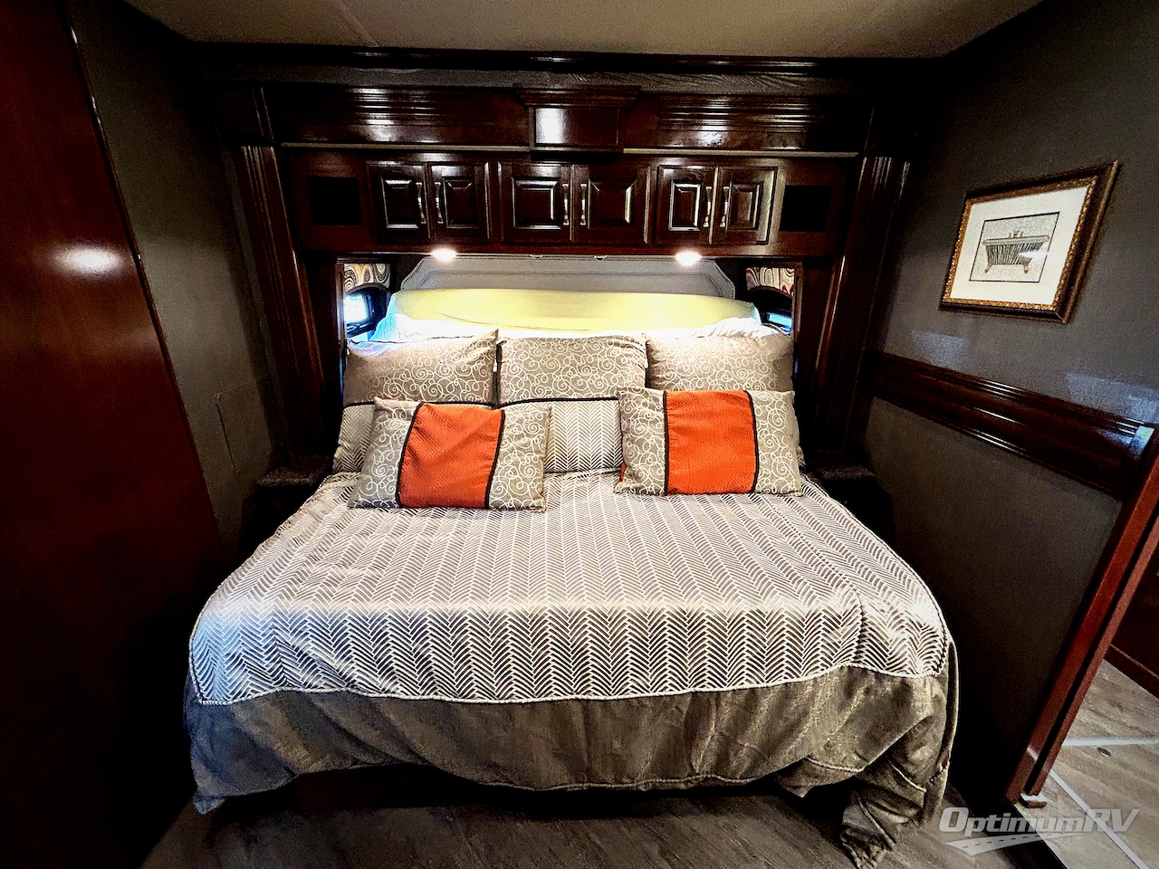 2018 Fleetwood Pace Arrow LXE 38N Photo 24
