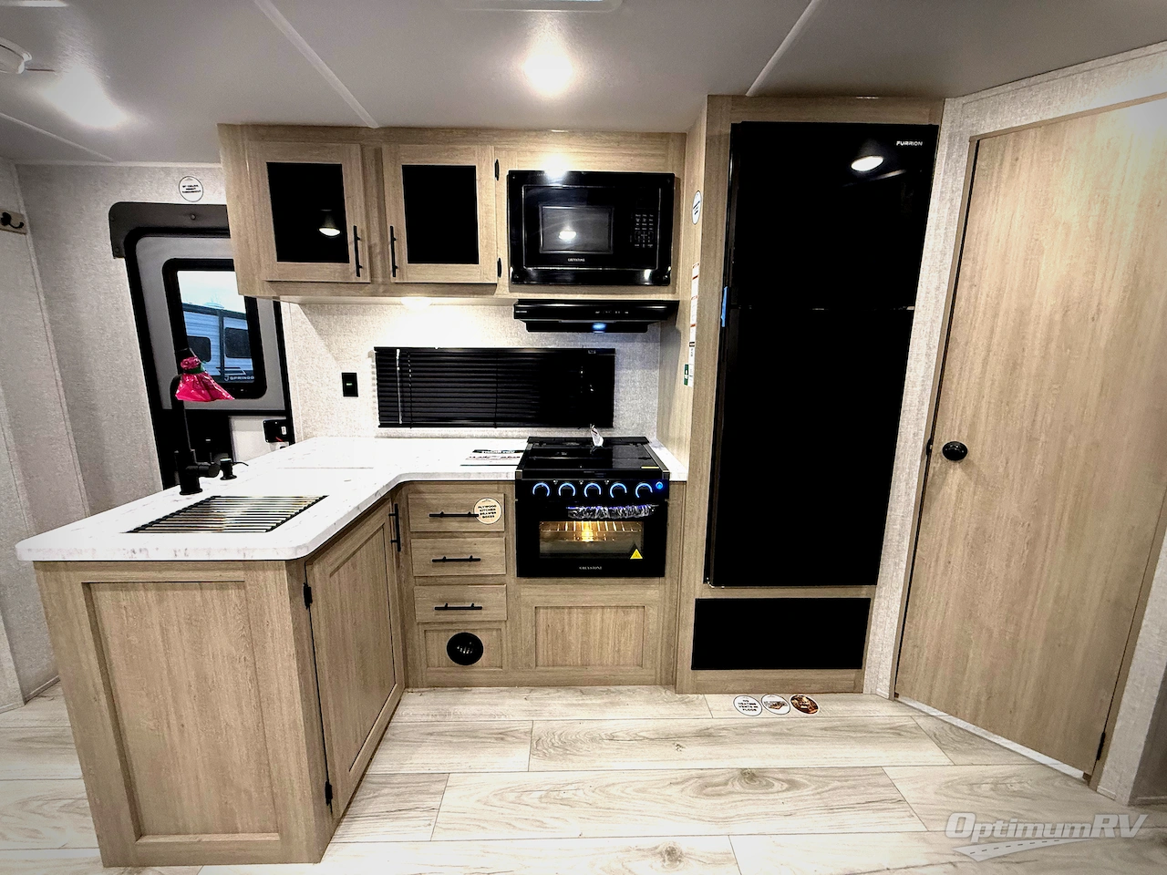 2026 East To West Della Terra 275BH Photo 11