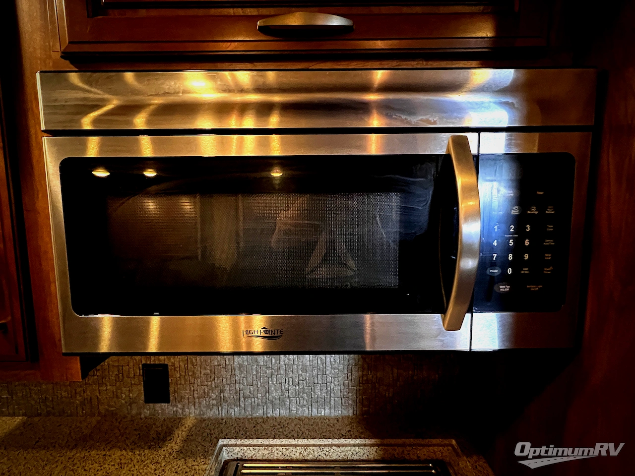 2016 Keystone Montana High Country 310RE Photo 17