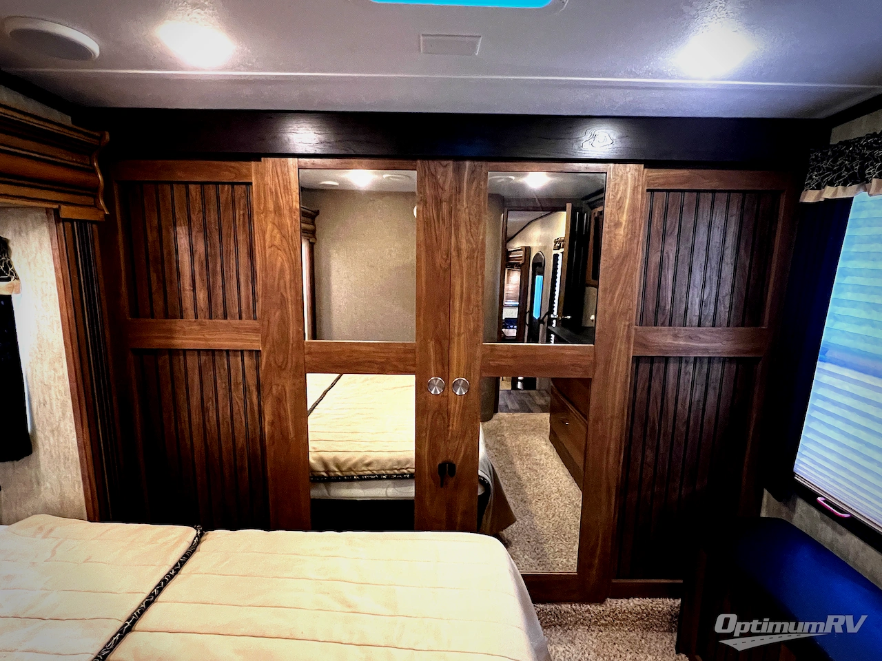 2016 Keystone Montana High Country 310RE Photo 25