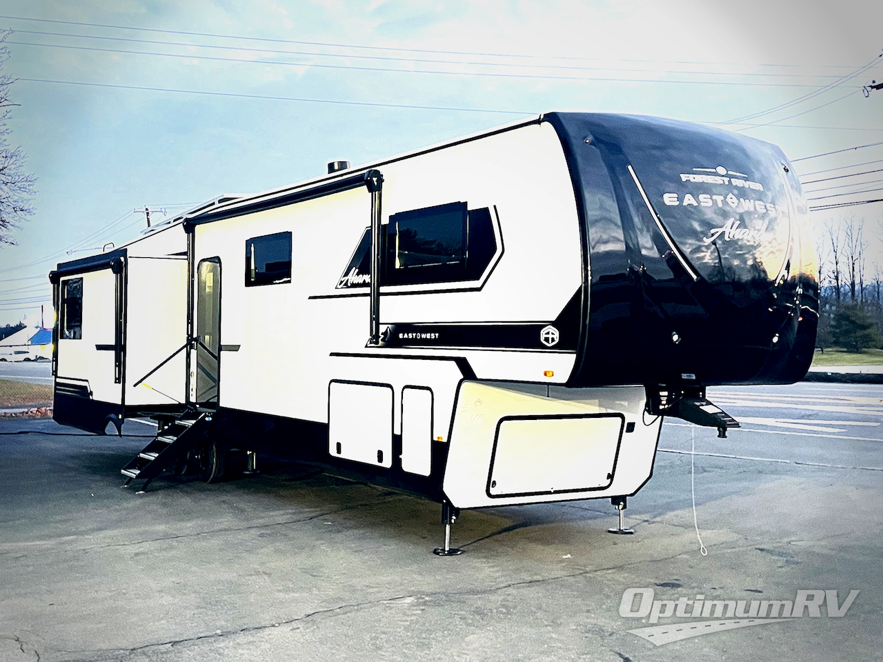 2026 East To West Ahara 383UR Photo 1