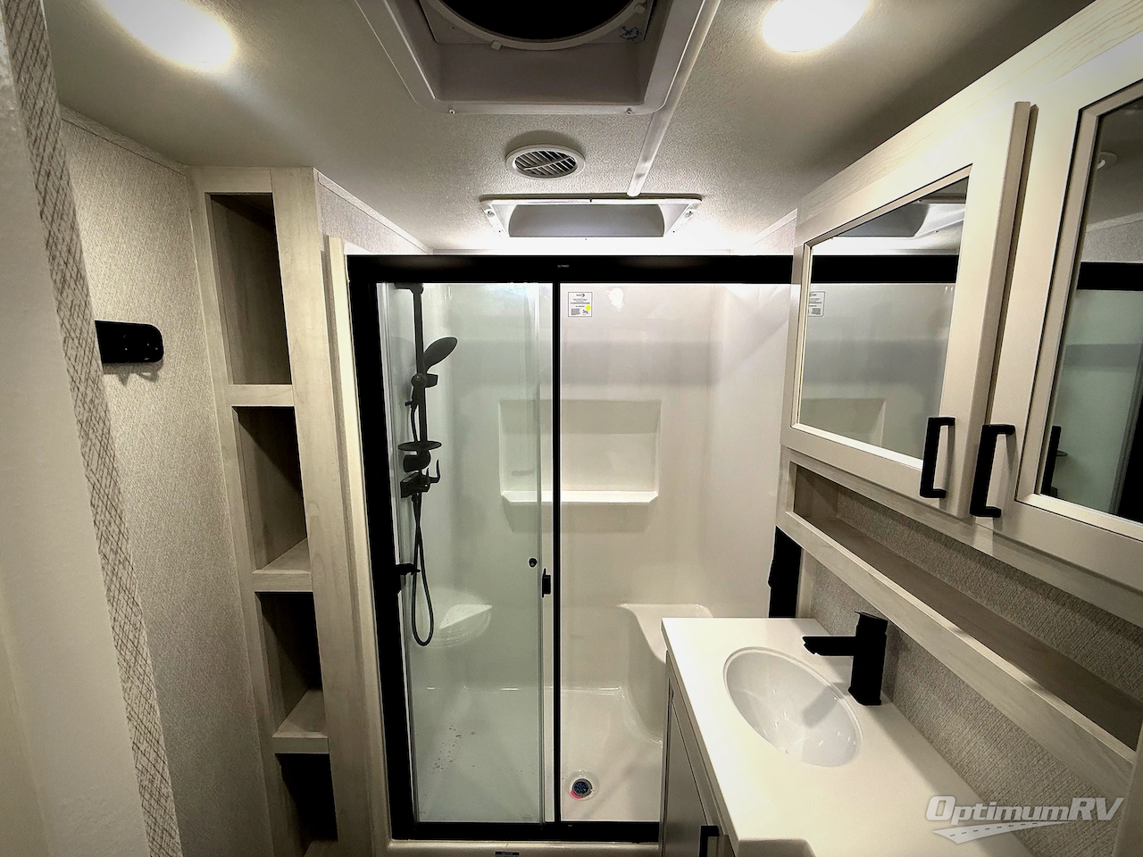 2026 East To West Ahara 383UR Photo 22