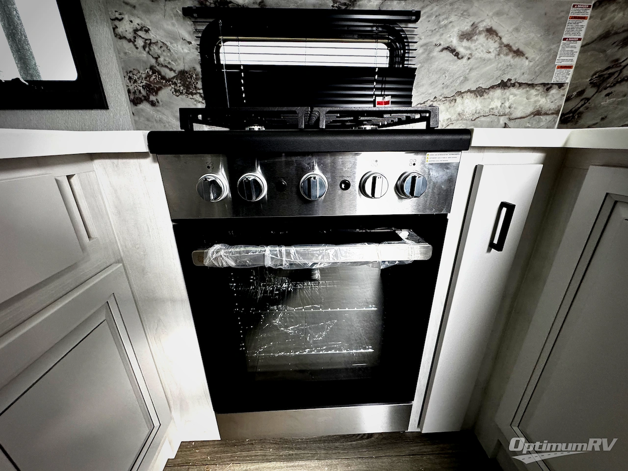 2026 East To West Ahara 383UR Photo 5