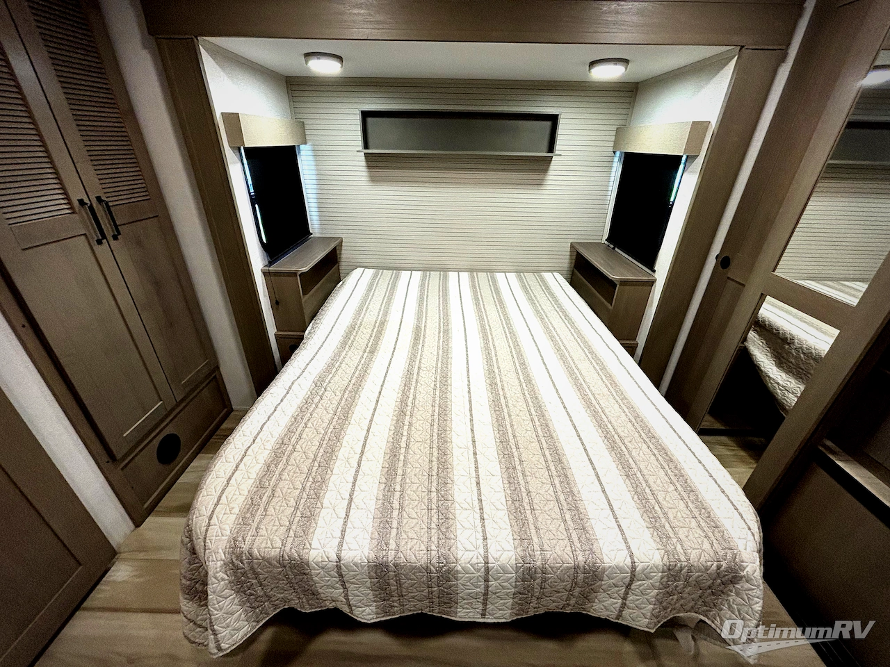 2025 Grand Design Reflection 345RLTS Photo 9