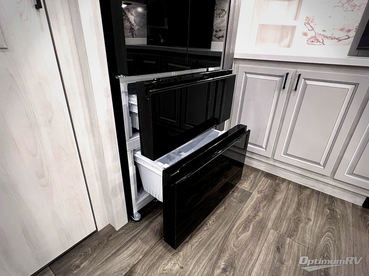 2026 East To West Ahara 395FB Photo 14