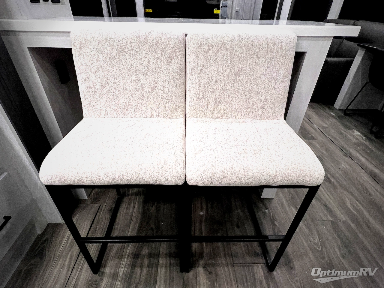 2026 East To West Ahara 395FB Photo 30