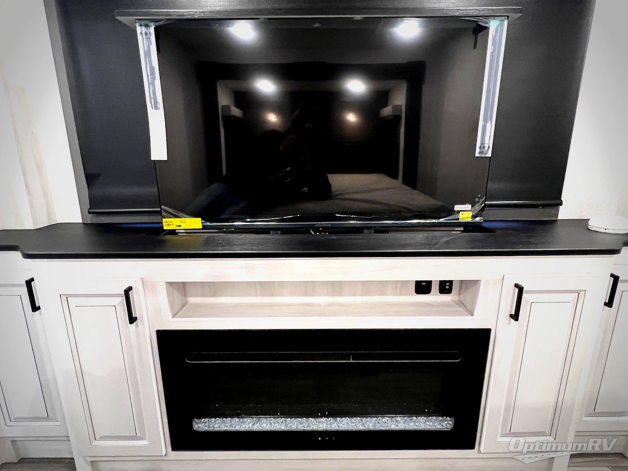 2026 East To West Ahara 395FB Photo 65