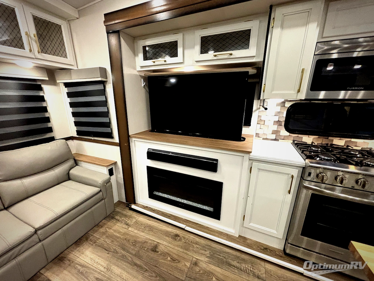 2022 Prime Time Crusader 335RLP Photo 19