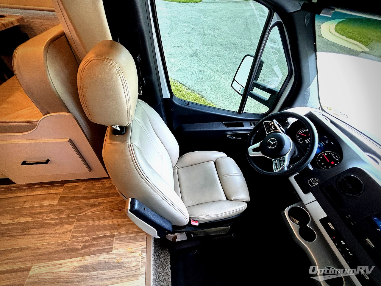2023 Thor Four Winds 24LT Photo 7