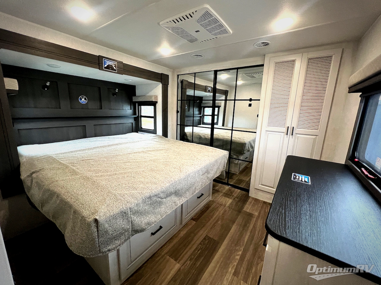 2026 East To West Ahara 385DS Photo 21