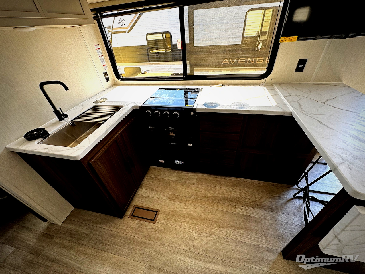 2026 Prime Time Avenger 25MKO Photo 7