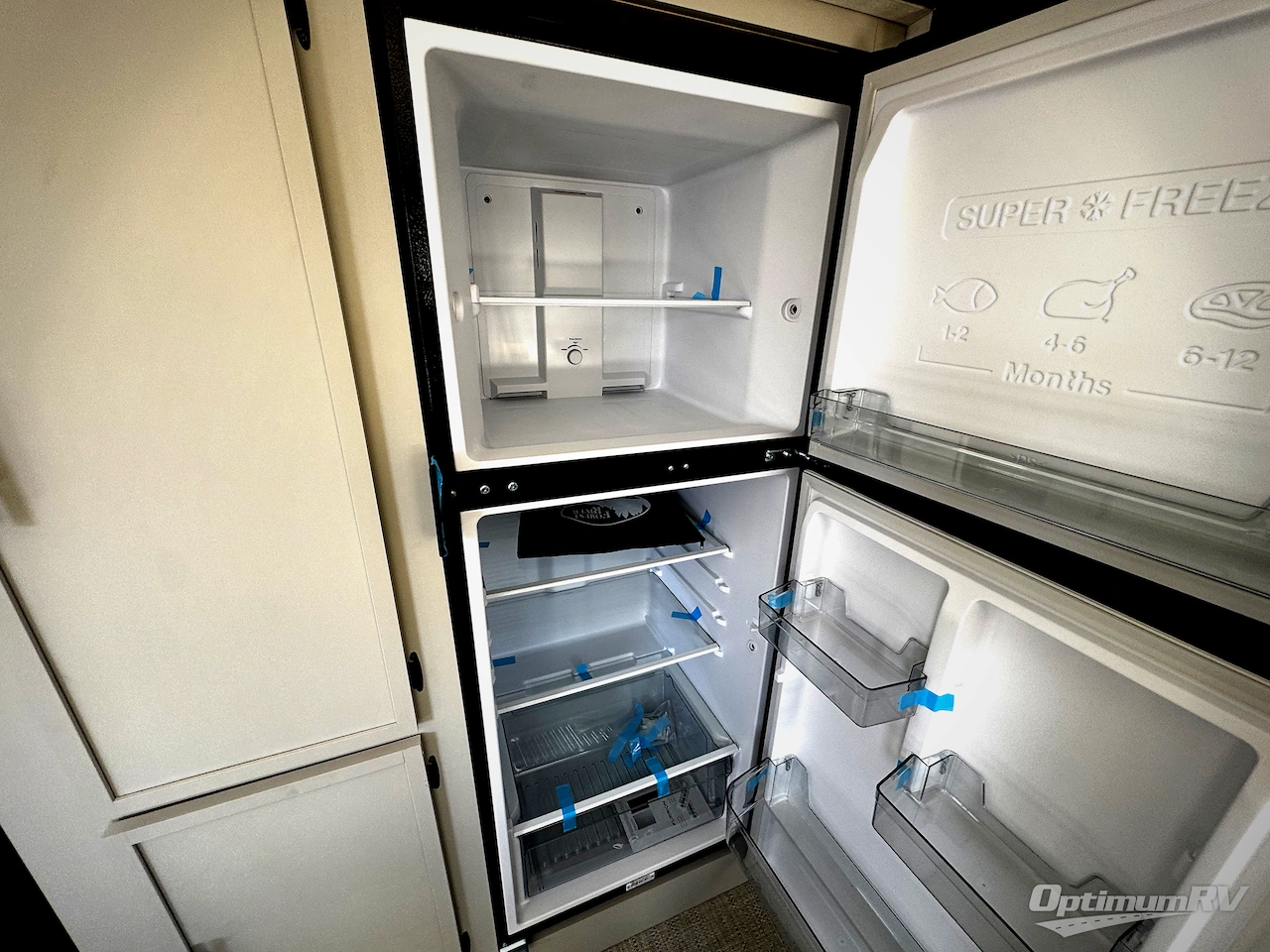 2026 Prime Time Avenger 25MKO Photo 8