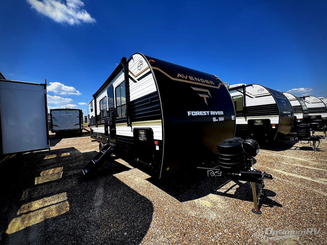 2026 Prime Time Avenger 23BHS Photo 1