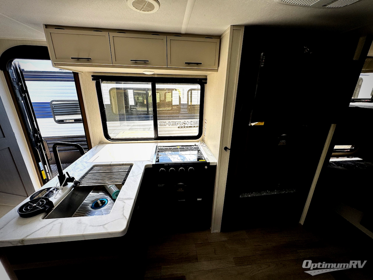 2026 Prime Time Avenger 23BHS Photo 6