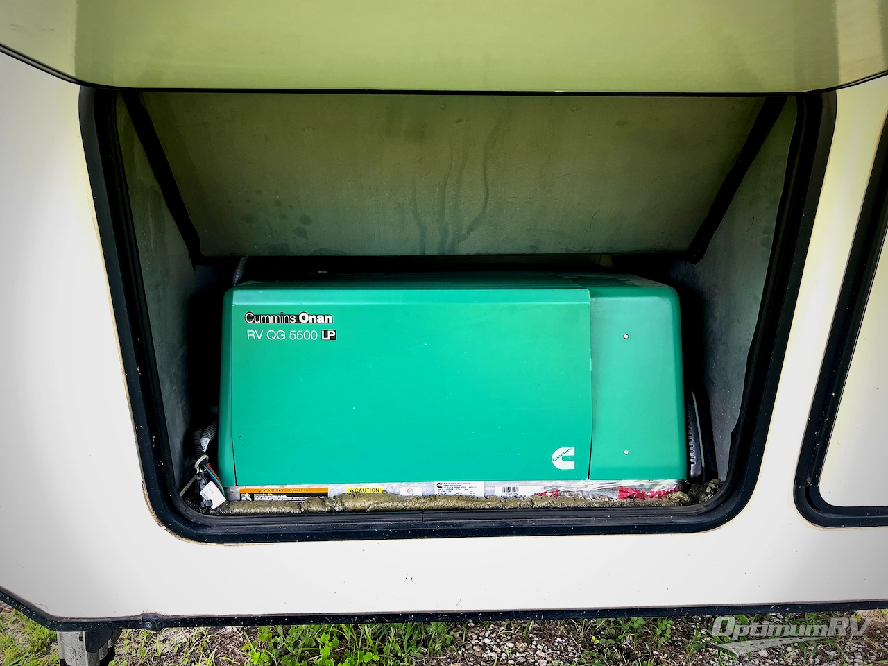 2017 Keystone Montana 3950BR Photo 4