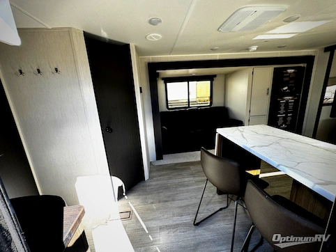 2026 Prime Time Avenger 25MKO RV Photo 3