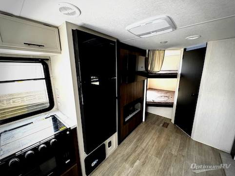 2026 Prime Time Avenger 26DBS RV Photo 3