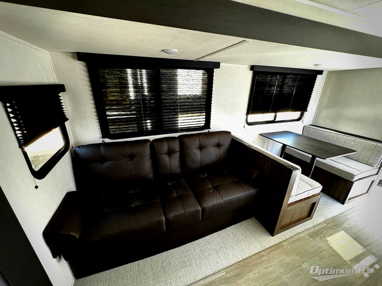 2026 Prime Time Avenger 26DBS Photo 12