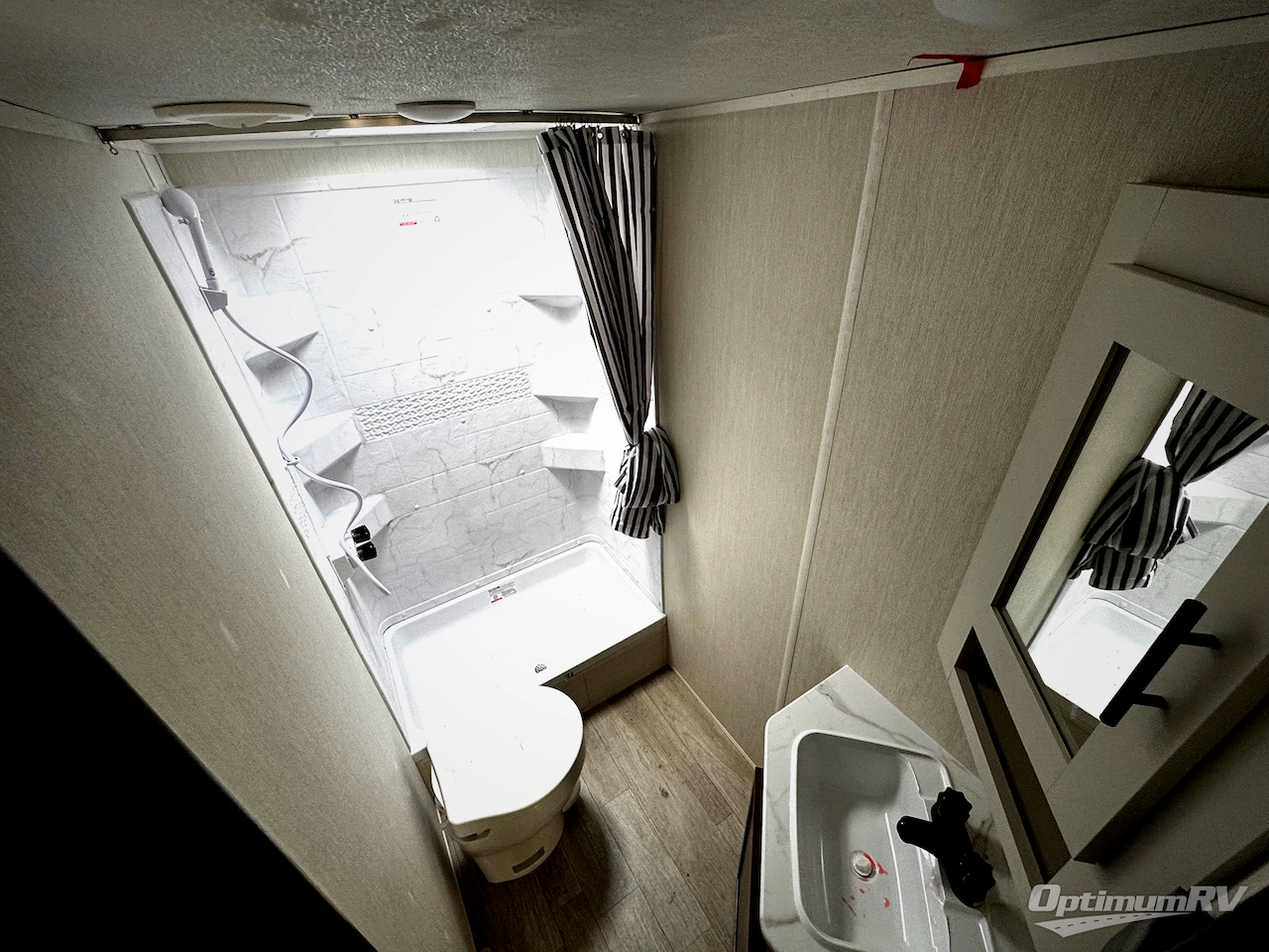 2026 Prime Time Avenger 26DBS Photo 14