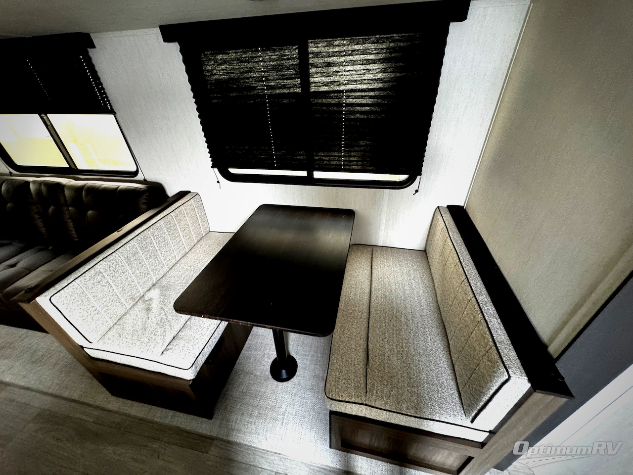 2026 Prime Time Avenger 26DBS Photo 3