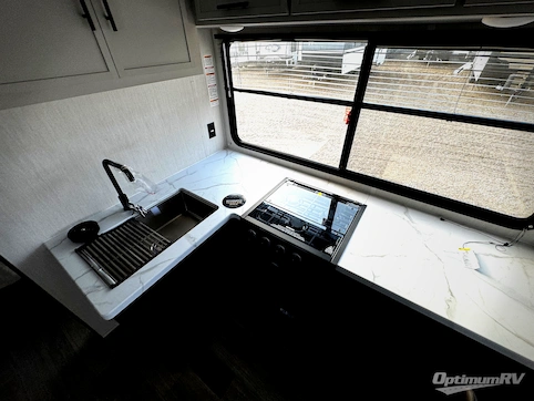 2026 Prime Time Avenger 25MKO RV Photo 4