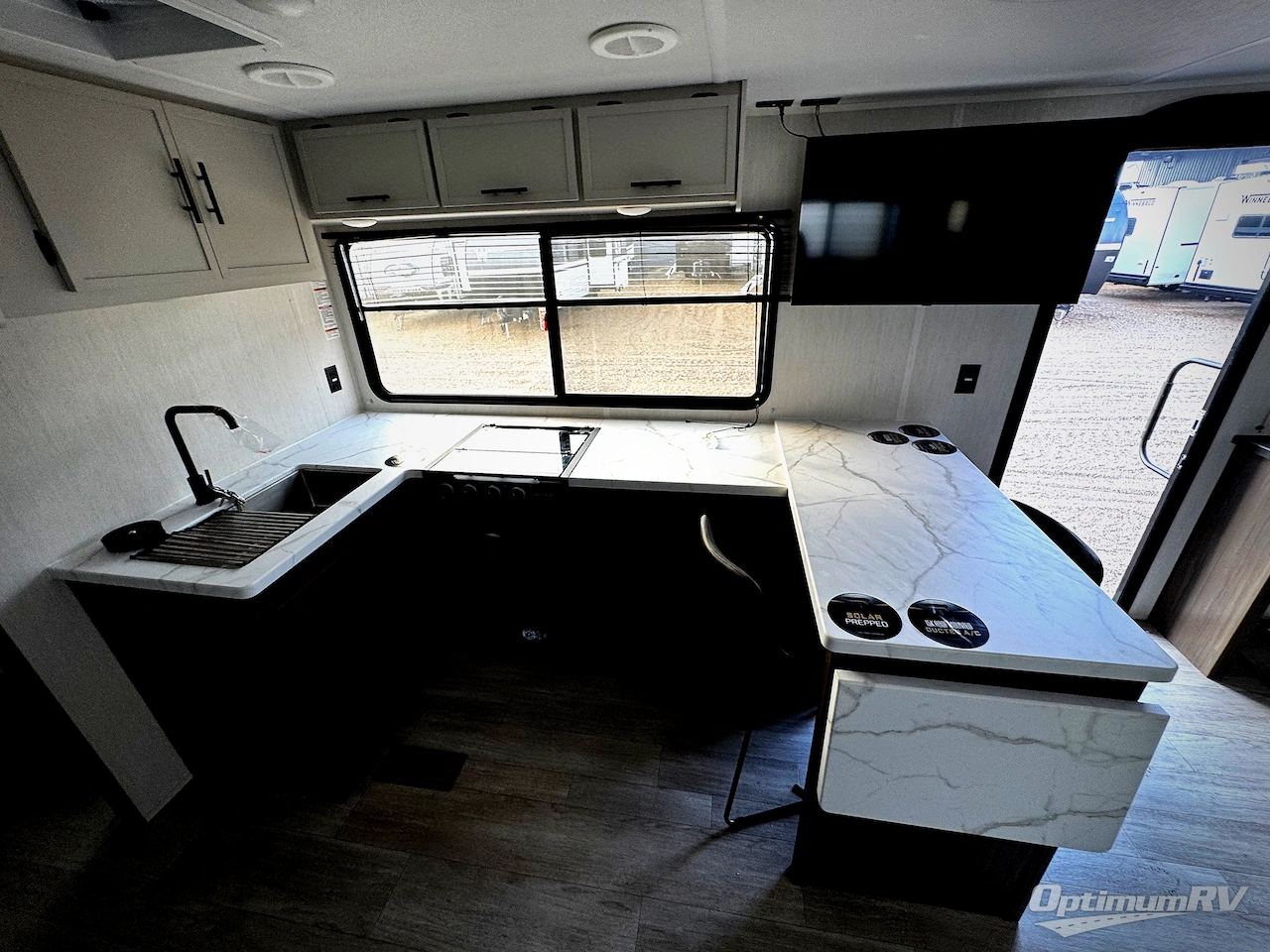 2026 Prime Time Avenger 25MKO Photo 9