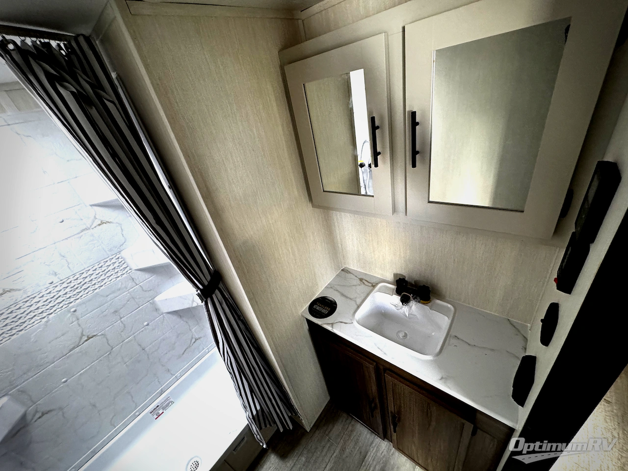 2026 Prime Time Avenger 27REI Photo 15