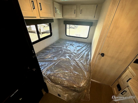 2025 East To West Entrada 2000NS RV Photo 3