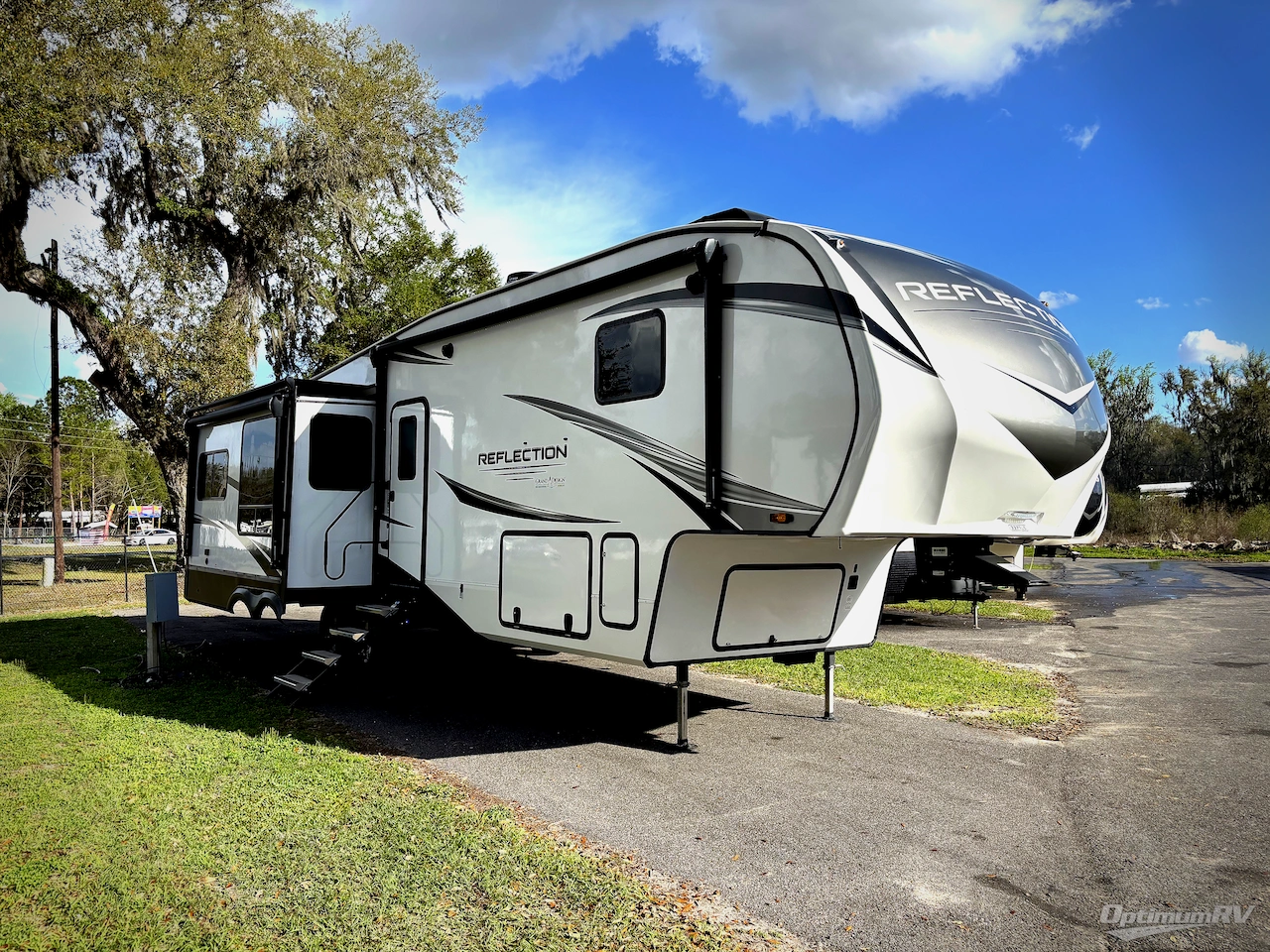 2023 Grand Design Reflection 337RLS Photo 1