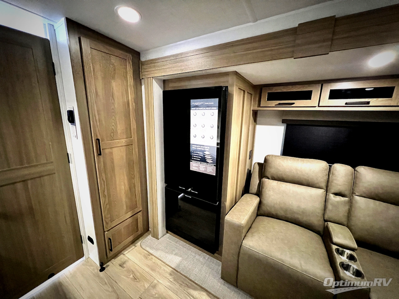 2027 Forest River Flagstaff Micro Lite 22LKS Photo 7