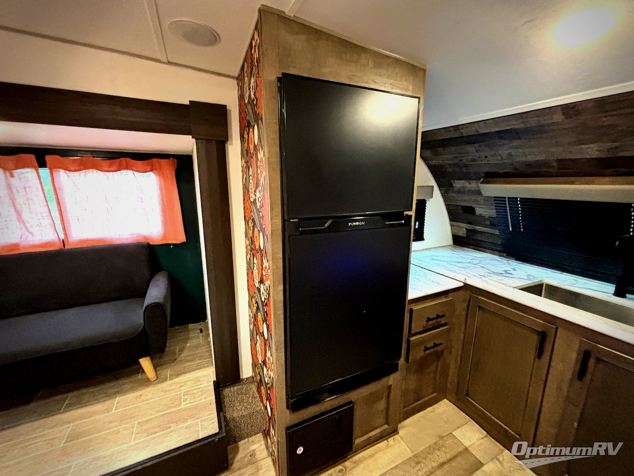 2021 Venture Sonic SN241VFK Photo 9