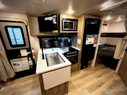 2025 Forest River Flagstaff Micro Lite 25BRDS RV Photo 3