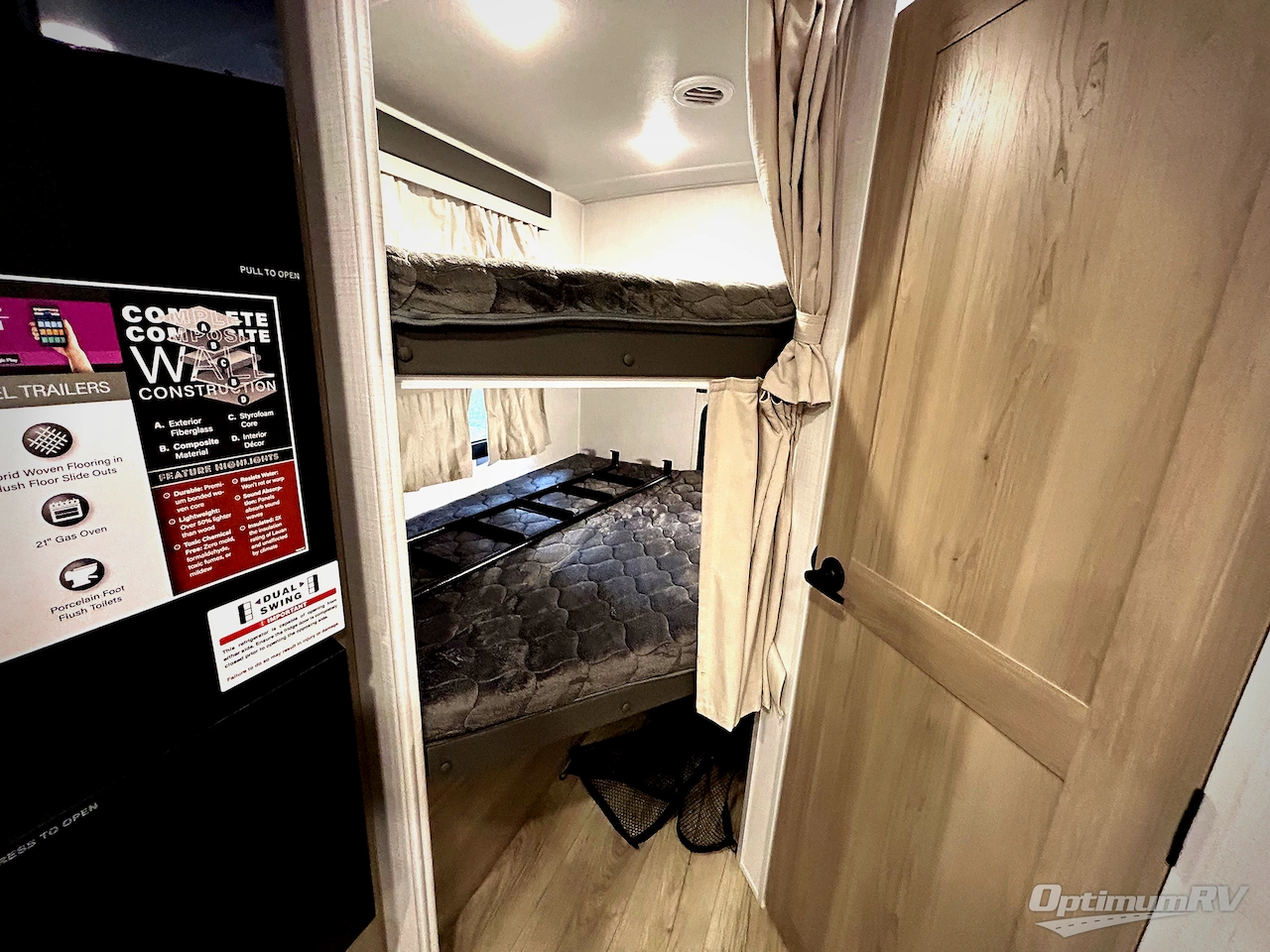 2025 Forest River Flagstaff Micro Lite 25BRDS Photo 12