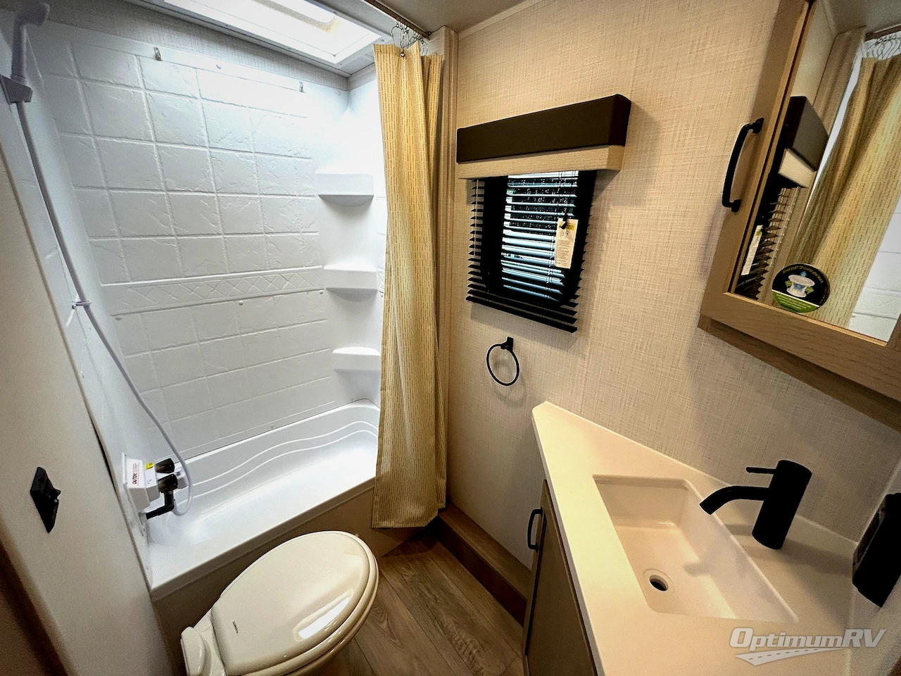 2025 Forest River Flagstaff Micro Lite 25BRDS Photo 15
