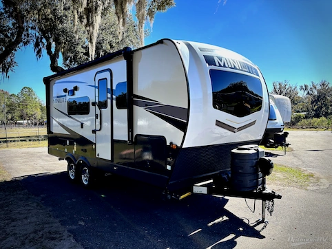 Used 2024 Forest River Rockwood Mini Lite 2109S Featured Photo