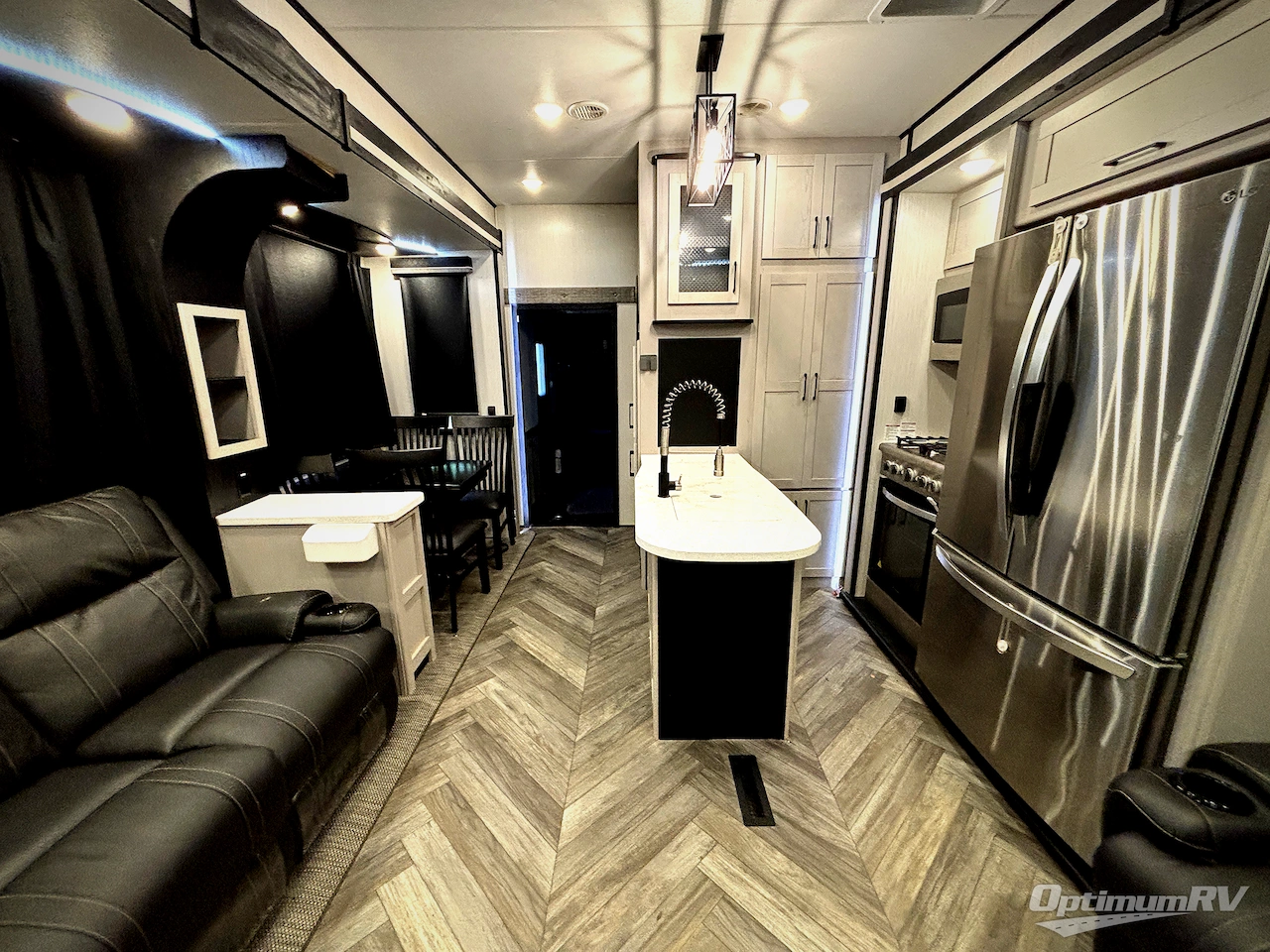 2023 Heartland Cyclone 4014C Photo 4