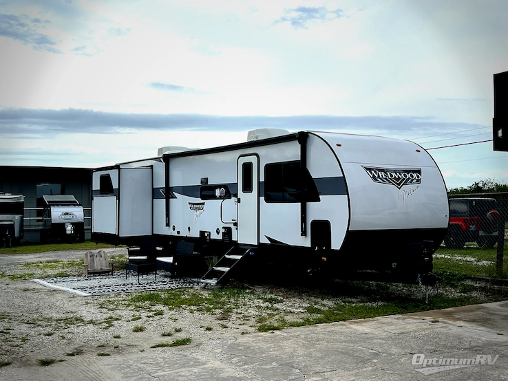 2024 Forest River Wildwood 31KQBTS RV Photo 1