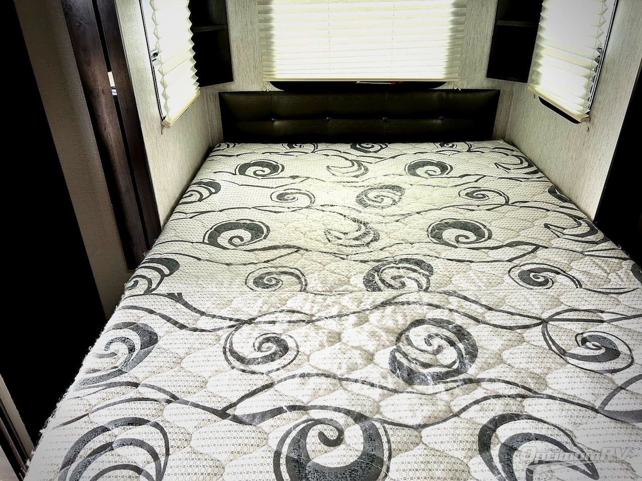 2021 Grand Design Momentum G-Class 21G Photo 14