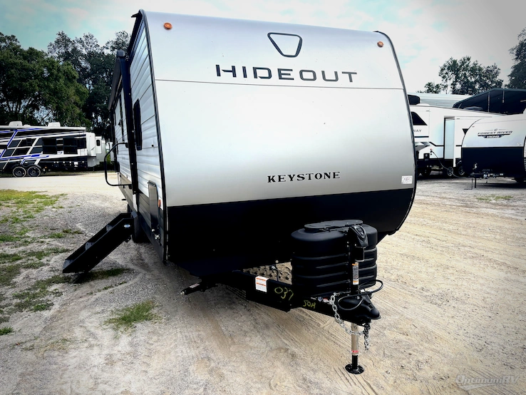 2027 Keystone Hideout 262BHS RV Photo 1