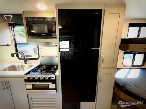 2027 Keystone Hideout 262BHS RV Photo 4