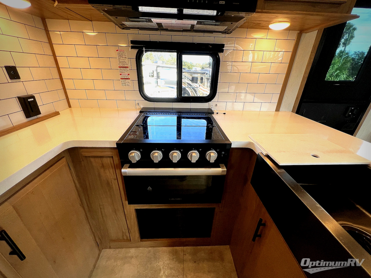 2023 Forest River Vengeance Rogue Armored VGF4007G2 Photo 13