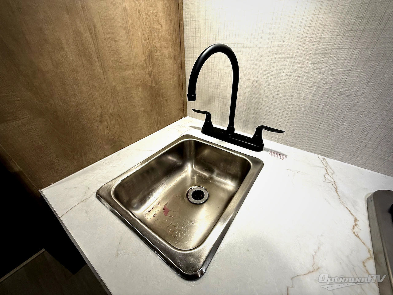 2026 Keystone Springdale Mini 1700FQ Photo 9