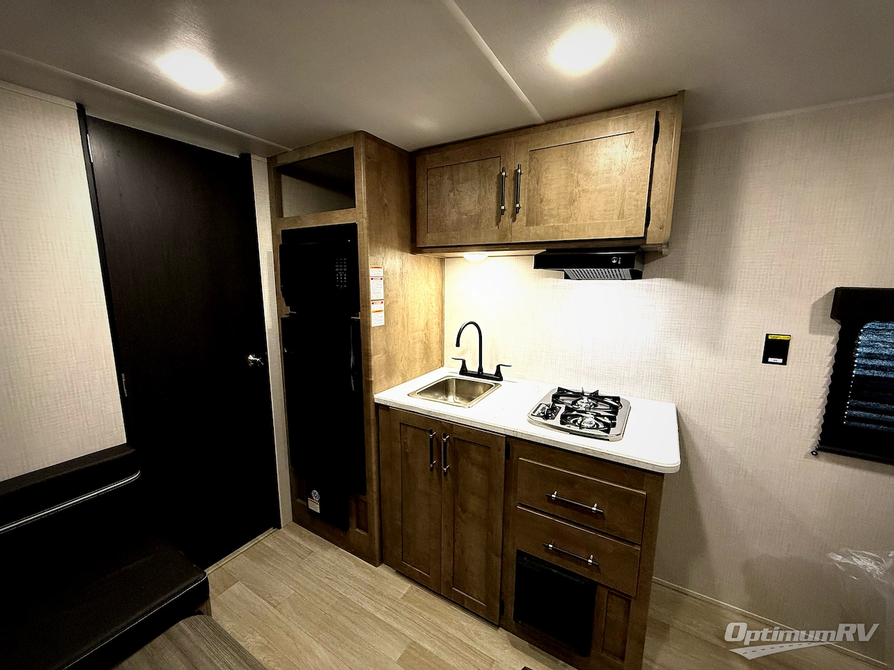 2026 Keystone Springdale Mini 1700FQ Photo 8